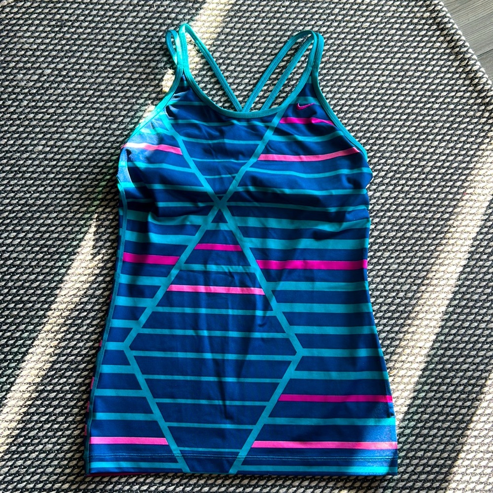 Nike FIT DRY cross cross racerback workout top